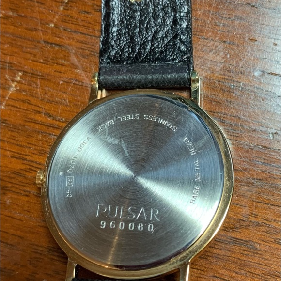 Vintage Pulsar Cosby watch
